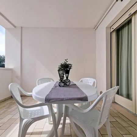Apartman Seaside Escape For Perfect Vacations In Bibione