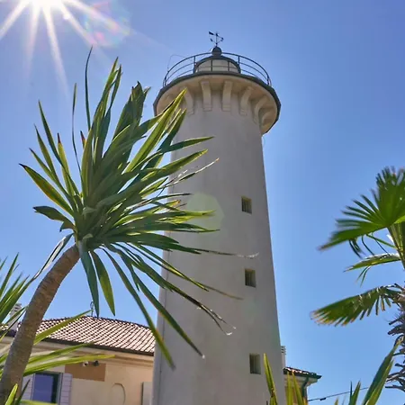 Apartman Seaside Escape For Perfect Vacations In