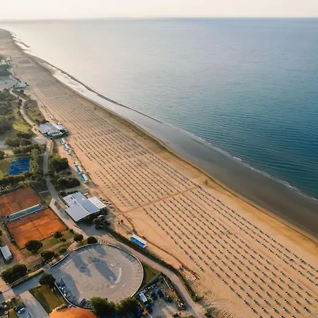 Seaside Escape For Perfect Vacations In *